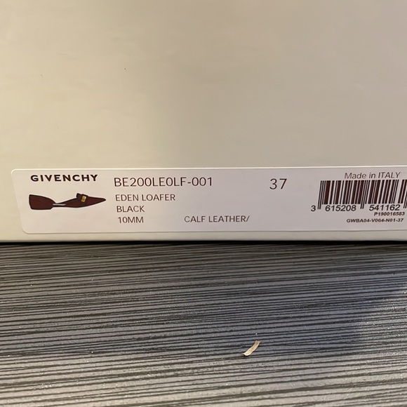 Givenchy Eden loafer size 37 new - Picture 5 of 6